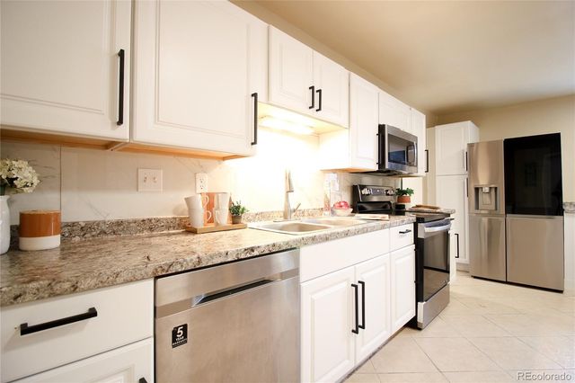 1373 Florence Street, Aurora, CO 80010