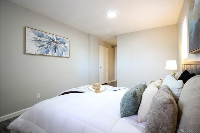 1373 Florence Street, Aurora, CO 80010