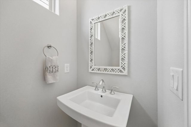 815 Shallow Hollow Drive, Houston, TX 77018