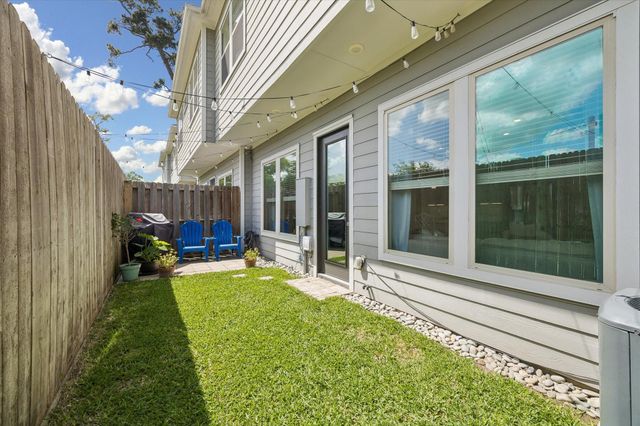 815 Shallow Hollow Drive, Houston, TX 77018