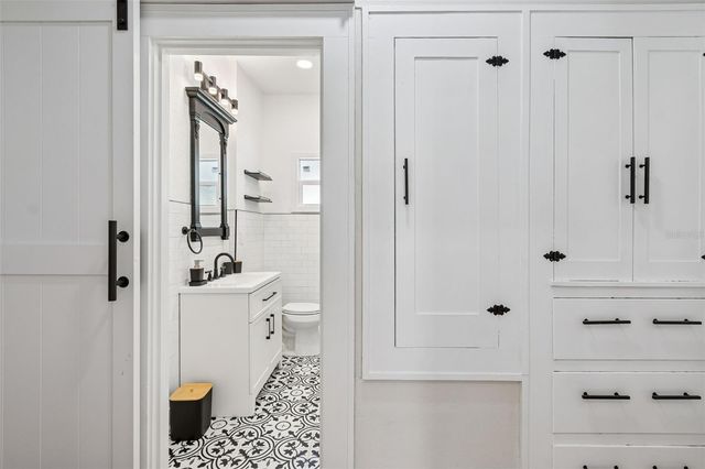 322 11TH AVENUE N, St Petersburg, FL 33701