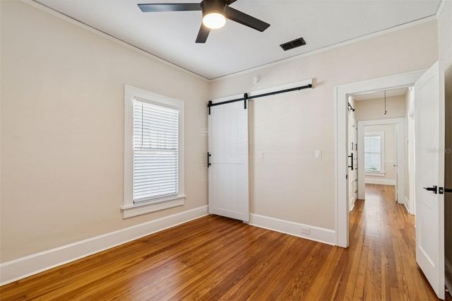 322 11TH AVENUE N, St Petersburg, FL 33701