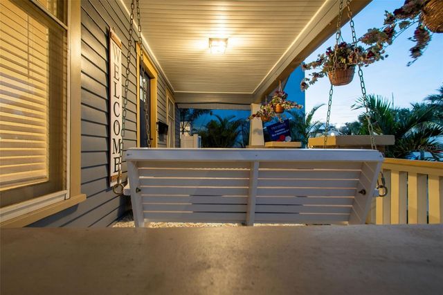 322 11TH AVENUE N, St Petersburg, FL 33701