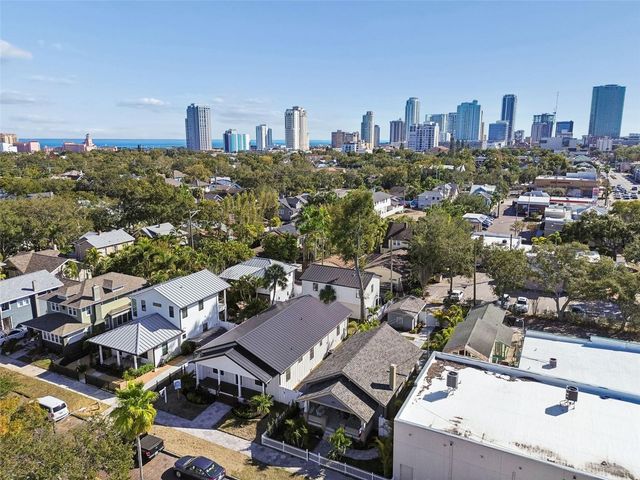 322 11TH AVENUE N, St Petersburg, FL 33701