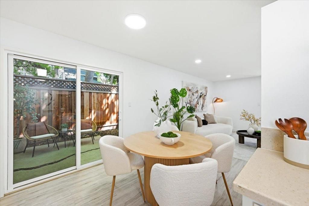 Image 17 of property listing at 453 N Rengstorff Avenue 19, Mountain View, CA 94043