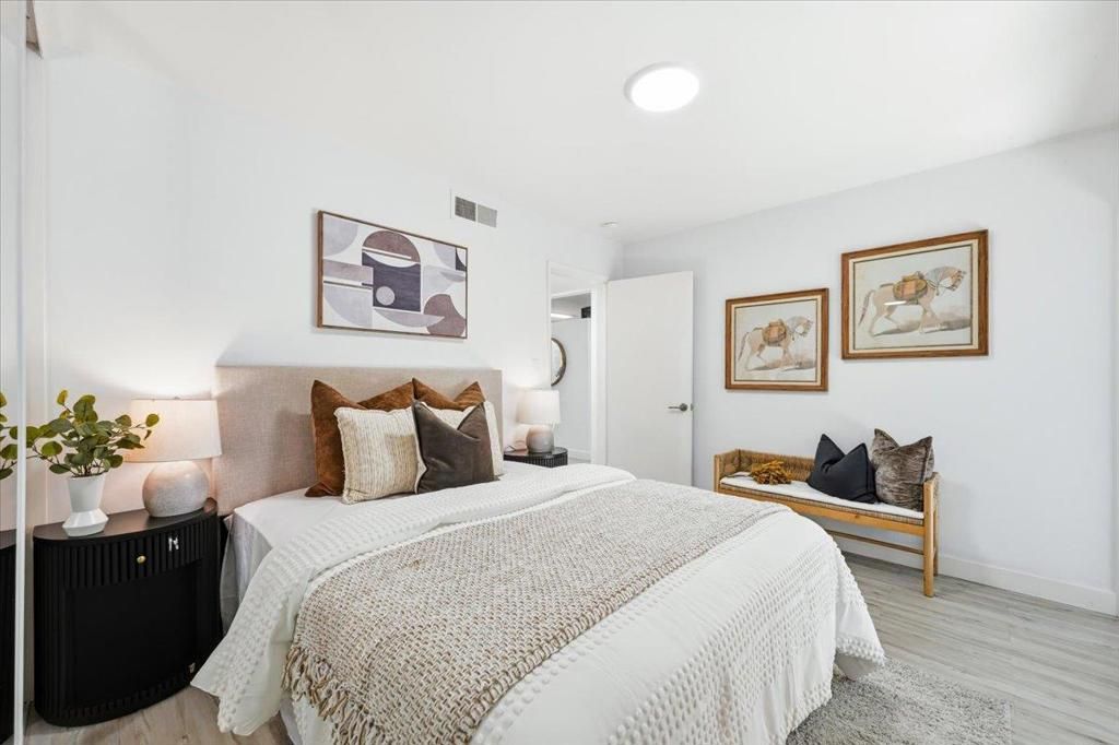Image 29 of property listing at 453 N Rengstorff Avenue 19, Mountain View, CA 94043