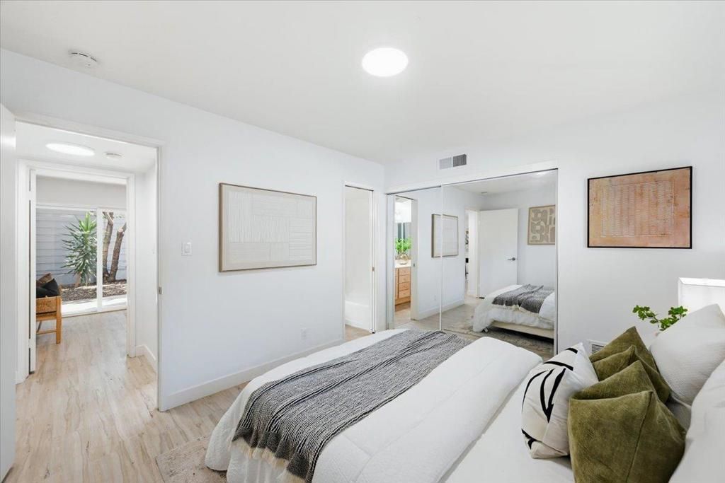 Image 36 of property listing at 453 N Rengstorff Avenue 19, Mountain View, CA 94043
