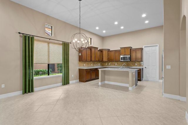 8220 DUNHAM STATION DRIVE, Tampa, FL 33647