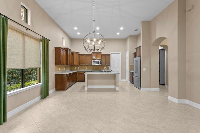 8220 DUNHAM STATION DRIVE, Tampa, FL 33647