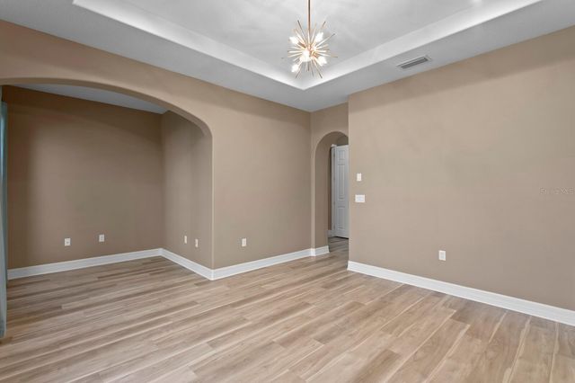 8220 DUNHAM STATION DRIVE, Tampa, FL 33647