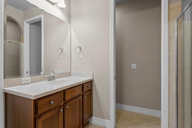 8220 DUNHAM STATION DRIVE, Tampa, FL 33647