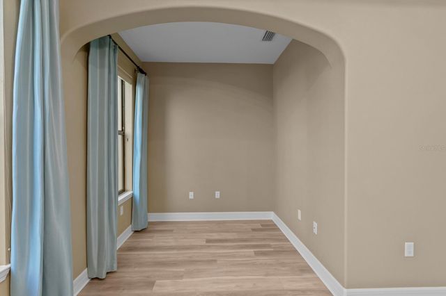 8220 DUNHAM STATION DRIVE, Tampa, FL 33647