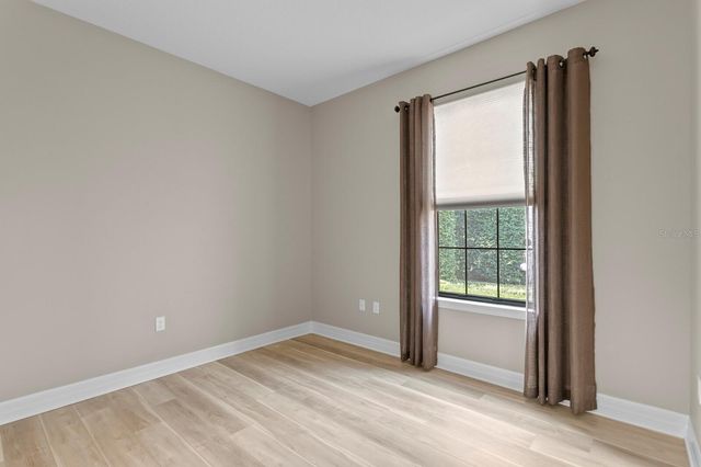 8220 DUNHAM STATION DRIVE, Tampa, FL 33647