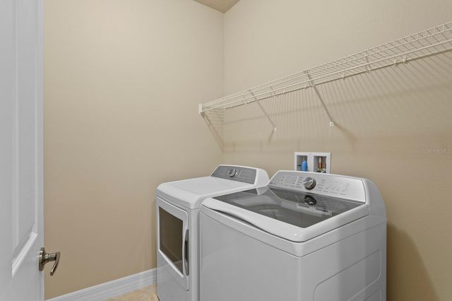 8220 DUNHAM STATION DRIVE, Tampa, FL 33647