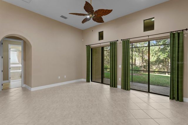 8220 DUNHAM STATION DRIVE, Tampa, FL 33647