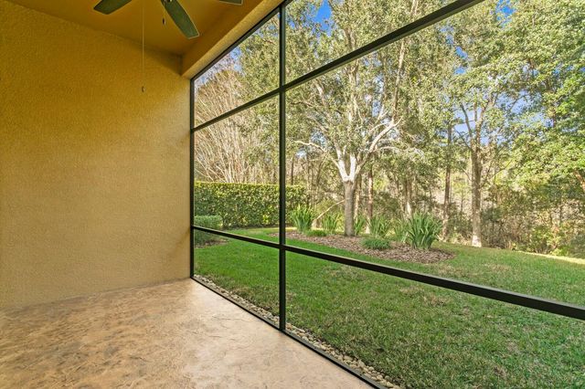 8220 DUNHAM STATION DRIVE, Tampa, FL 33647