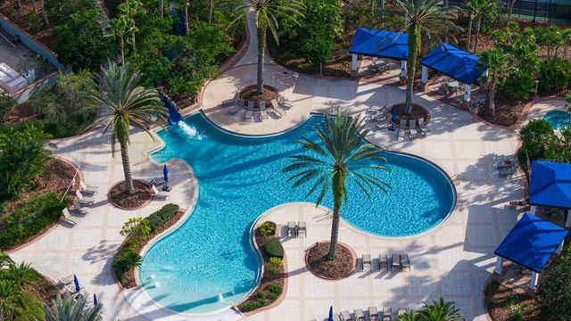 8220 DUNHAM STATION DRIVE, Tampa, FL 33647