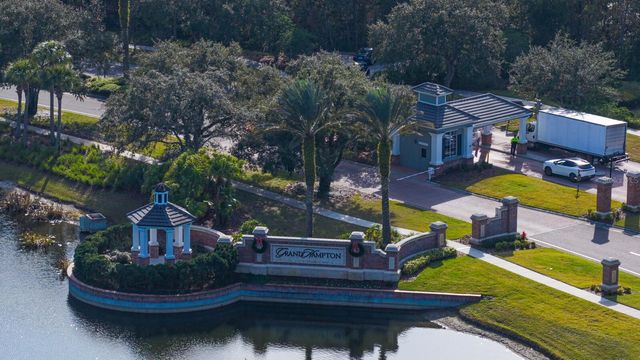 8220 DUNHAM STATION DRIVE, Tampa, FL 33647