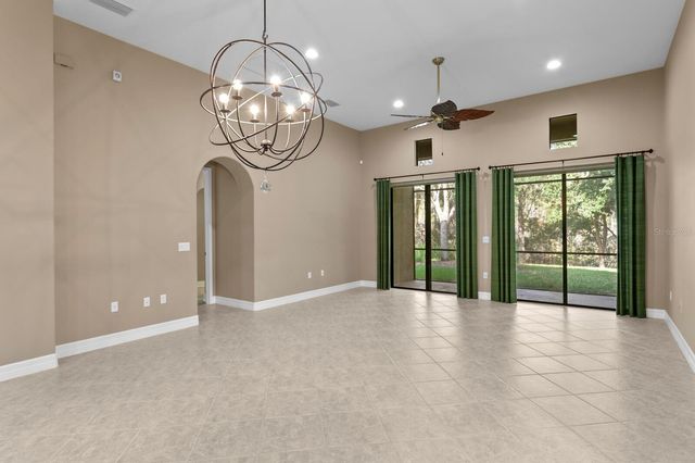 8220 DUNHAM STATION DRIVE, Tampa, FL 33647