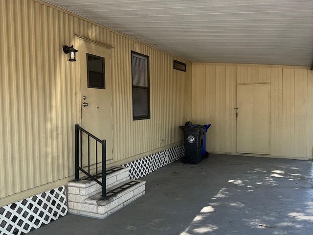 86 PELICAN DRIVE N, Oldsmar, FL 34677