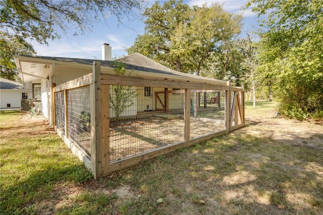3337 Triple Bend Circle, College Station, TX 77845