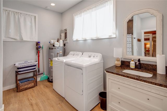 3337 Triple Bend Circle, College Station, TX 77845