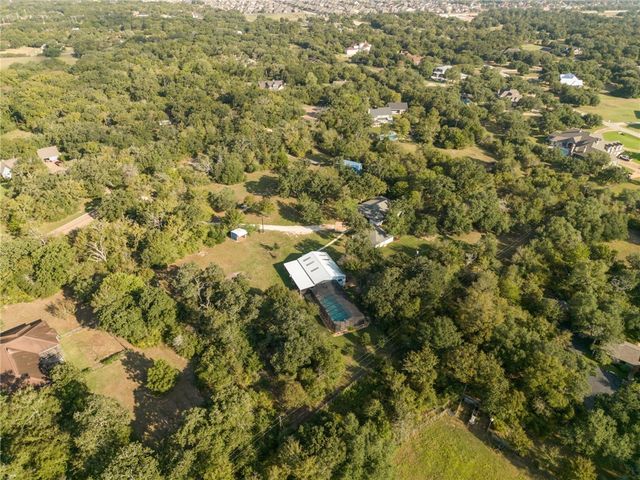 3337 Triple Bend Circle, College Station, TX 77845