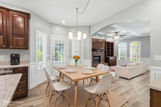 14707 Melbourne Court, Westfield, IN 46074