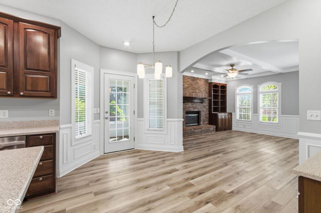 14707 Melbourne Court, Westfield, IN 46074