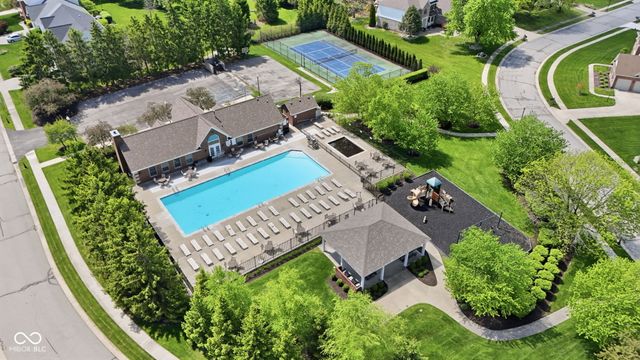 14707 Melbourne Court, Westfield, IN 46074