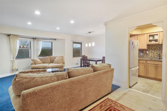 18L Hastings Court, Yorktown Heights, NY 10598