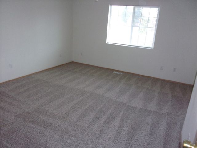 1128 123rd Street Ct E, Tacoma, WA 98445