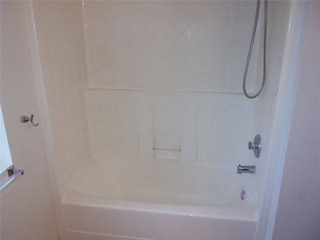 1128 123rd Street Ct E, Tacoma, WA 98445