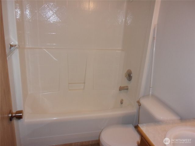 1128 123rd Street Ct E, Tacoma, WA 98445