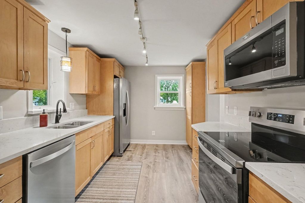 700 Nevada Street, Northfield, MN 55057 — photo 2