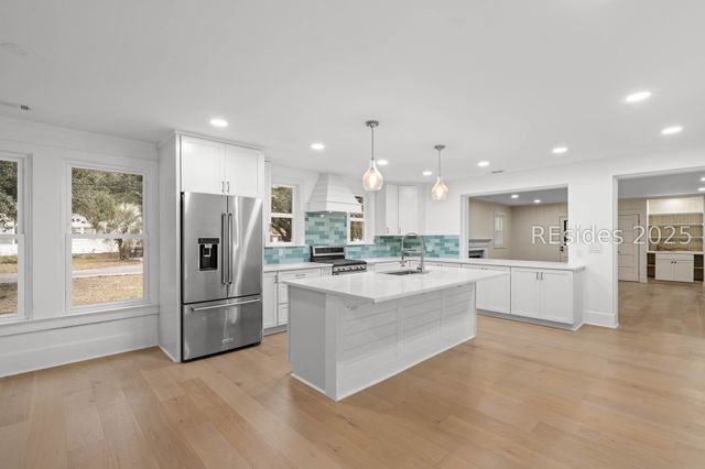 31 Church St N, Yemassee, SC 29335