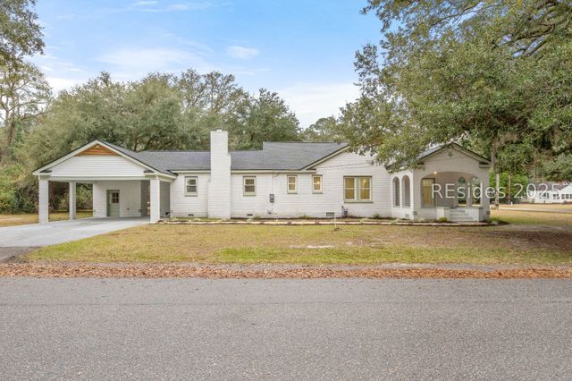 31 Church St N, Yemassee, SC 29335