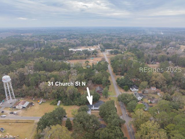 31 Church St N, Yemassee, SC 29335