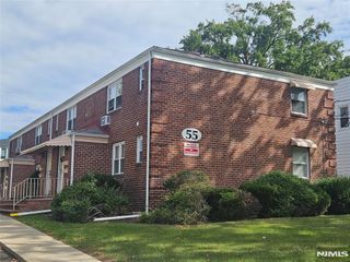 55 Homestead Avenue 2B, Palisades Park, NJ 07650