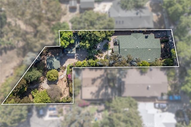 2100 Holly Drive, Los Angeles, CA 90068