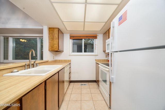 2335 Roundhouse Road, Sparks, NV 89431