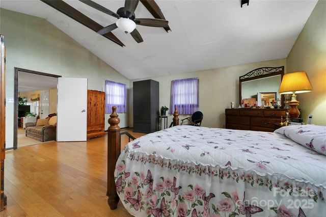 128 Summit Avenue, Brevard, NC 28712