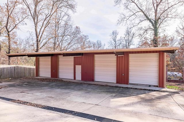 1725 Tally Ho Trail, Little Rock, AR 72210