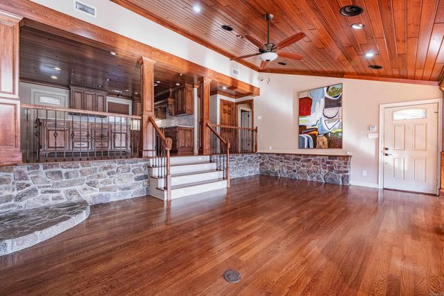 1725 Tally Ho Trail, Little Rock, AR 72210