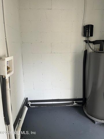 10547 BRIARCLIFF Road E, Jacksonville, FL 32218