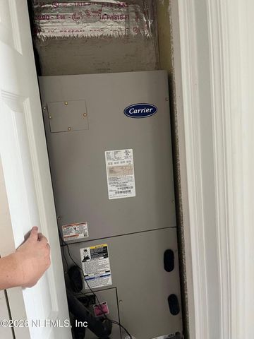 10547 BRIARCLIFF Road E, Jacksonville, FL 32218