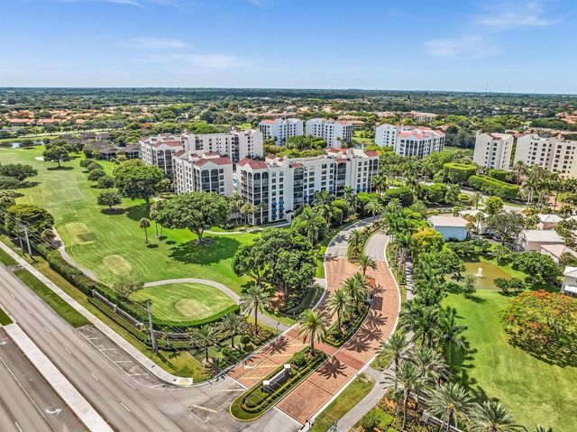 7564 Regency Lake Drive 202, Boca Raton, FL 33433