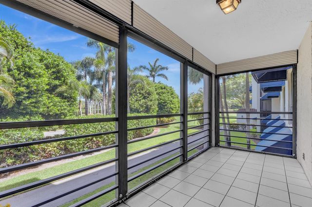 7564 Regency Lake Drive 202, Boca Raton, FL 33433