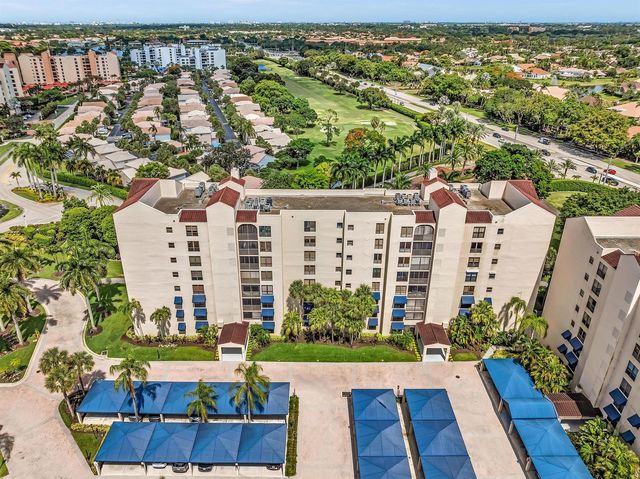 7564 Regency Lake Drive 202, Boca Raton, FL 33433