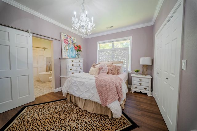 1612 W Cedar St, El Dorado, AR 71730